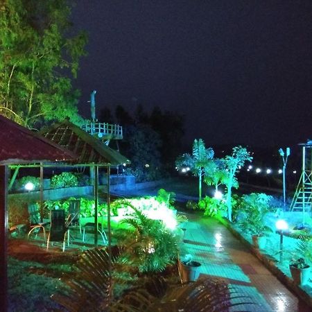 ماهاباليشوار Yogadaa Royal Resort المظهر الخارجي الصورة